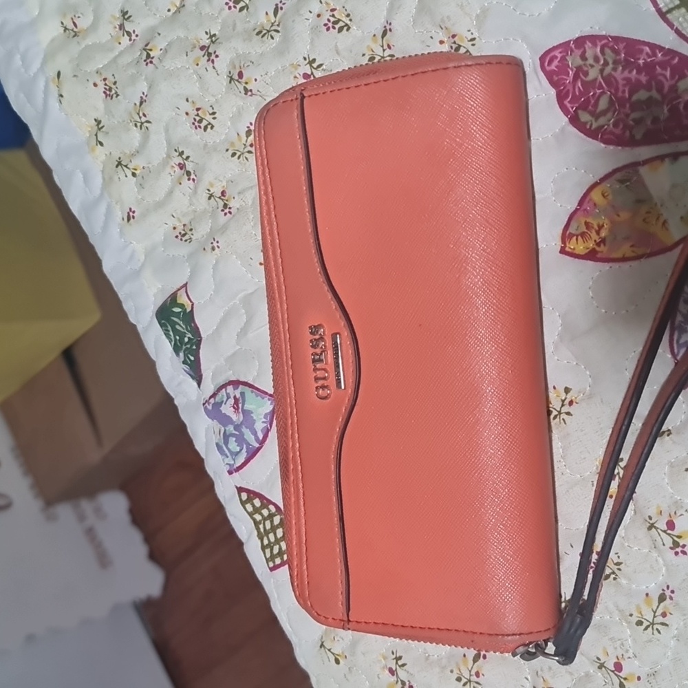 Wallet - Picture 1 of 1
